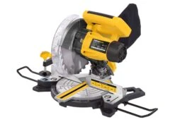 Powerplus POWX075700 Afkort-/Verstekzaag - 1500W - 210mm -Metabo Winkel 2fd216e42268a90eeef5efaffe546d29