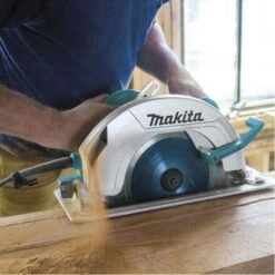 Makita HS0600 Cirkelzaag - 2000W - 270mm -Metabo Winkel 903459a419b2a26830a0f1fbfdb079d3