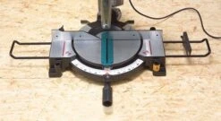 Makita MLS100 Afkortzaag - 1500W - 255 X 30mm -Metabo Winkel c3aee6a23acc50c4a1d7ba5164076bfd