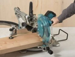 Makita LS1019L Afkortzaag - 1510W - 260 X 30mm - LS1019L 9 Makita LS1019L Afkortzaag - 1510W - 260 X 30mm - LS1019L -Metabo Winkel c99545be1875440199bdb58cb335a829